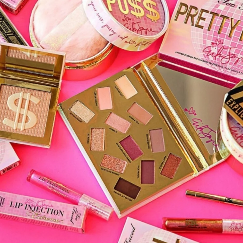 Erika Jayne "Pretty Mess" Eyeshadow Palette - Picture 6 of 12